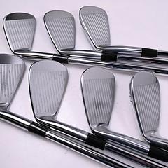 Mizuno Pro 221 Irons / 4-PW / Stiff Flex Dynamic Gold 120 S300 Shafts - Image 3