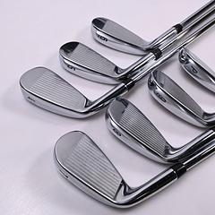 Callaway Mavrik Pro Irons / 4-PW / Stiff Flex Elevate 95 Shafts - Image 4