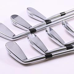 Mizuno Pro 221 Irons / 4-PW / Stiff Flex Project X L5 110 Shafts - Image 4