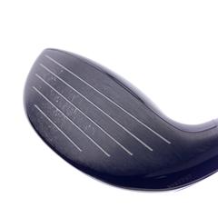 Used Titleist GT2 5 Fairway Wood / 18 Degrees / Regular Flex - Image 5