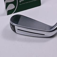 Taylormade SIM UDI #2 Iron / 18 Degree / X-Flex Diamana Thump 100 Shaft - Image 3