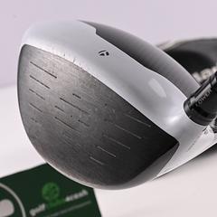 Taylormade M2 2017 Driver / 10.5 Degree / Regular Flex Fujikura Pro 56 Shaft - Image 4
