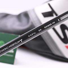 Titleist TSR3 Driver / 10 Degree / X-Flex Tensei AV RAW White 65 Shaft - Image 6