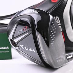 Titleist 915 D3 Driver / 8.5 Degree / Stiff Flex Diamana D+ 72 Shaft - Image 1