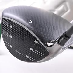 Taylormade Qi35 Driver / 10.5 Degree / Stiff Flex Cypher 2.0 50 Shaft - Image 4