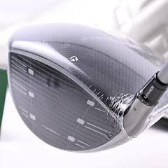 Taylormade Qi35 Max Driver / 10.5 Degree / Stiff Flex Fujikura Air Speeder 50 - Image 4