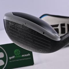 Taylormade SIM2 Max #4 Hybrid / 22 Degree / Regular Flex Ventus Blue 6 Shaft - Image 4