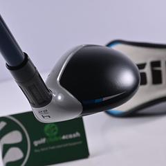 Taylormade SIM2 Max #4 Hybrid / 22 Degree / Regular Flex Ventus Blue 6 Shaft - Image 5