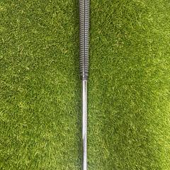 Odyssey White Hot 6 35.5" Putter - Image 4