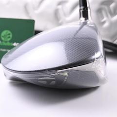 Taylormade Qi35 LS Driver / 9 Degree / X-Flex Kai'li White Dark Wave 60 Shaft - Image 3