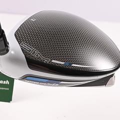 Taylormade SIM Driver / 10.5 Degree / Regular Flex Fujikura Atmos Black 6 Shaft - Image 5