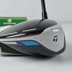 Taylormade SIM Driver / 10.5 Degree / Stiff Flex Tensei AV Raw Blue 60 Shaft - Image 3