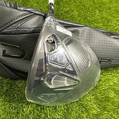 Cobra Dark Speed LS 10.5 Driver - Image 1