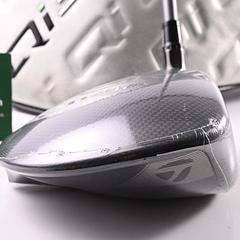 Taylormade Qi35 Max Driver / 10.5 Degree / Regular Flex AirSpeeder 50 Shaft - Image 3