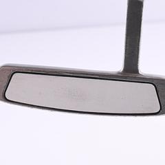 Odyssey White Hot #4 Putter / 33 Inch - Image 2