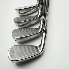 Used Wilson Launch Pad 2022 Iron Set / 5 - SW / Regular Flex - Image 2