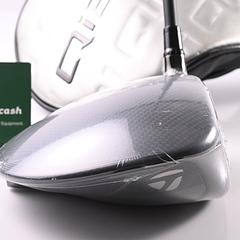 Taylormade Qi35 Driver / 10.5 Degree / Regular Flex Ventus Blue 5 Shaft - Image 3