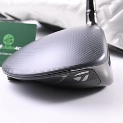 Taylormade Qi35 Driver / 10.5 Degree / Regular Flex Fujikura Ventus Blue 5 Shaft - Image 3