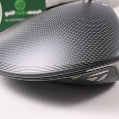 Taylormade Qi35 Driver / 10.5 Degree / Regular Flex Ventus Blue 5 Shaft - Image 3