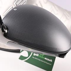 Taylormade Qi35 Driver / 9 Degree / Regular Flex Cypher 2.0 50 Shaft - Image 5