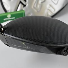 Taylormade Qi35 Driver / 10.5 Degree / Senior Flex Vanquish 4 Shaft - Image 5