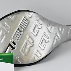 Taylormade Qi35 Driver / 10.5 Degree / Senior Flex Vanquish 4 Shaft - Image 9