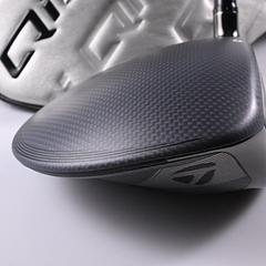 Taylormade Qi35 Max Driver / 12 Degree / Stiff Flex Fujikura Ventus Blue 5 Shaft - Image 3