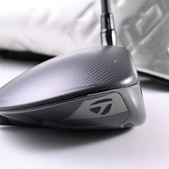 Taylormade Qi35 Max Driver / 10.5 Degree / Stiff Flex Kai'li Blue CB Dark Wave 60 - Image 3