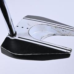 Odyssey Tank 7V Putter / 34 Inch - Image 3