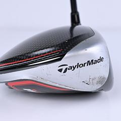 Taylormade M5 Driver / 10.5 Degree / Regular Flex Fujikura Atmos Red 5 Shaft - Image 3