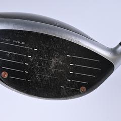 Taylormade M5 Driver / 10.5 Degree / Regular Flex Fujikura Atmos Red 5 Shaft - Image 4