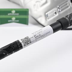 Taylormade Qi35 LS Driver / 10.5 Degree / Stiff Flex Kai'li CB Blue Dark Waves - Image 7