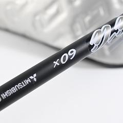 Taylormade Qi35 Driver / 10.5 Degree / X-Flex Kai'li Dark Waves White 60 Shaft - Image 6