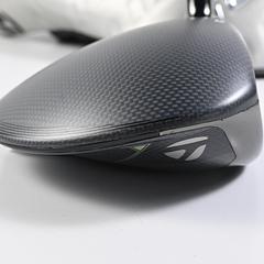 Taylormade Qi35 Driver / 9 Degree / Regular Flex Fujikura Airspeeder 50 Shaft - Image 3