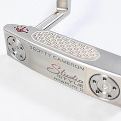 Left Hand Scotty Cameron 2025 Studio Style Newport 2 Putter / 34 Inch - Image 2