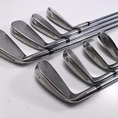 Taylormade 320 Steel Irons / 3-9i+SW / Regular Flex Taylormade 80 / No PW - Image 4