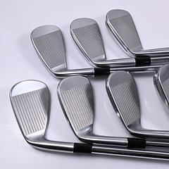 Taylormade P790 2025 Irons / 5-PW+AW / Regular Flex NS Pro Modus 3 Tour 105 - Image 4