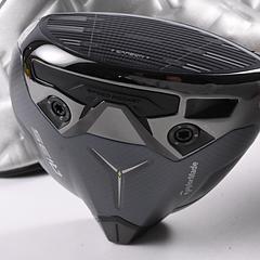 Taylormade Qi35 LS Driver / 9 Degree / X-Flex Kai'li Blue CB Dark Wave Shaft - Image 2