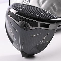 Taylormade Qi35 Driver / 9 Degree / Regular Flex Fujikura Ventus Blue 5 Shaft - Image 2