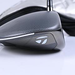 Taylormade Qi35 Max Lite Driver / 12 Degree / Regular Flex Fujikura Ventus Blue - Image 3