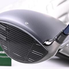 Taylormade Qi35 Driver / 10.5 Degree / Regular Flex Fujikura Ventus Blue 5 Shaft - Image 4