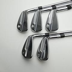 Used Wilson Staff Model Blade Iron Set / 6 - PW / Stiff Flex - Image 1