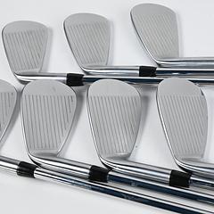 Titleist T250 2025 Irons / 5-PW+GW / Regular Flex AMT Black Steel Shafts - Image 3