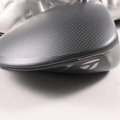 Taylormade Qi35 Driver / 9 Degree / Regular Flex Fujikura Ventus Blue '25 5 - Image 3