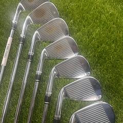 Wilson FG Tour V6 4-PW Irons - Image 3