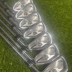 Wilson FG Tour V6 4-PW Irons - Image 1