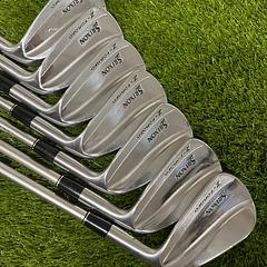 Srixon Z Forged 4-PW Irons - Image 1