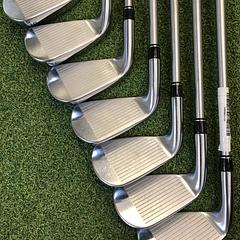 Titleist CNCPT Irons 4-PW - Image 2