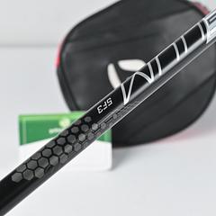 Taylormade Stealth Plus Driver / 9 Degree / Regular Flex Helium Nano Core 5 - Image 6