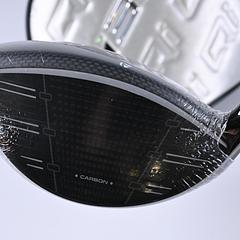 Taylormade Qi35 Max Driver / 10.5 Degree / Regular Flex UST Mamiya Helium 5 - Image 4